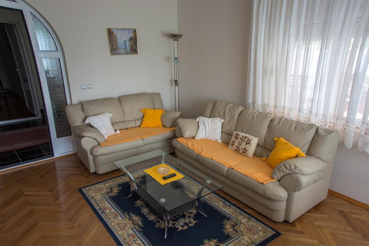 Villa Smestaj Cair *